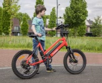 Elektrische fiets kind rood